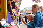 s7882_Errel2000_Touwtje_trekken_op_de_kermis.jpg